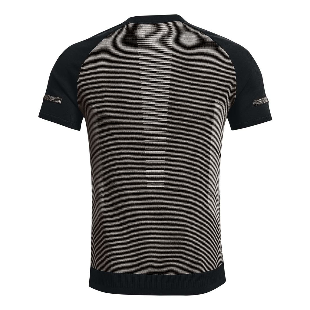 Under armor intelliknit half zip short sleeve black and light grey: men's  model t-shirt